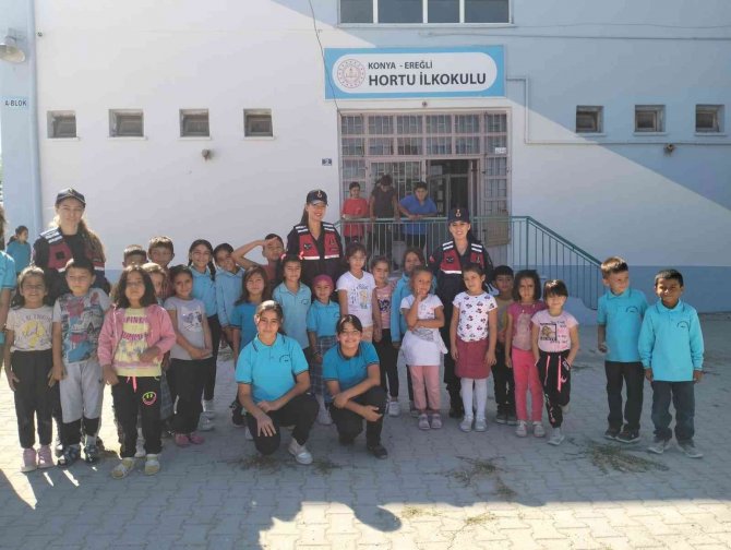 Jandarma Çocukları Kişisel Güvenlik Konusunda Bilgilendirdi