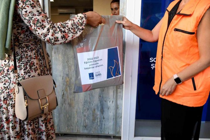 Kuşadası Belediyesi’nden Eğitime Tam Destek