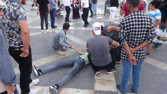 Fenalaşarak Yere Yığılan Genç Ekipleri Harekete Geçirdi