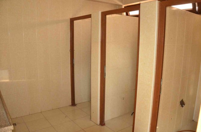 Parktaki Engelli Tuvaletinin Kapısı Çalındı