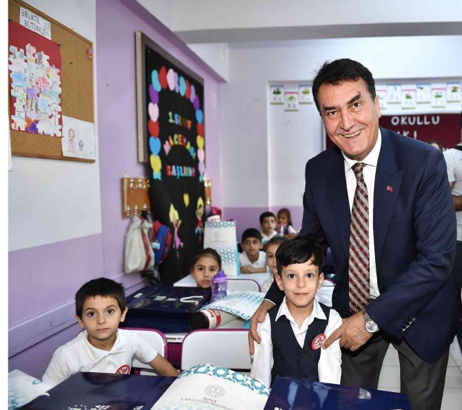 Başkan Dündar, Öğrencileri Yalnız Bırakmadı