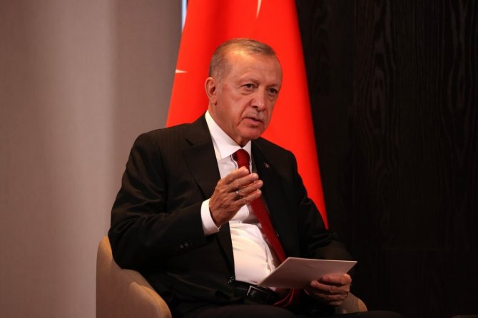 Özbekistan’ın Semerkant Kentinde Cumhurbaşkanı Recep Tayyip Erdoğan İle Rusya Devlet Başkanı Vladimir Putin Arasındaki Görüşme Başladı.