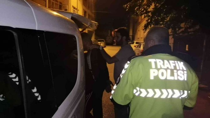 Polisin Kovalamacayla Yakaladığı Hırsızlık Şüphelisi: "Hiçbir Şey Yapmadım"