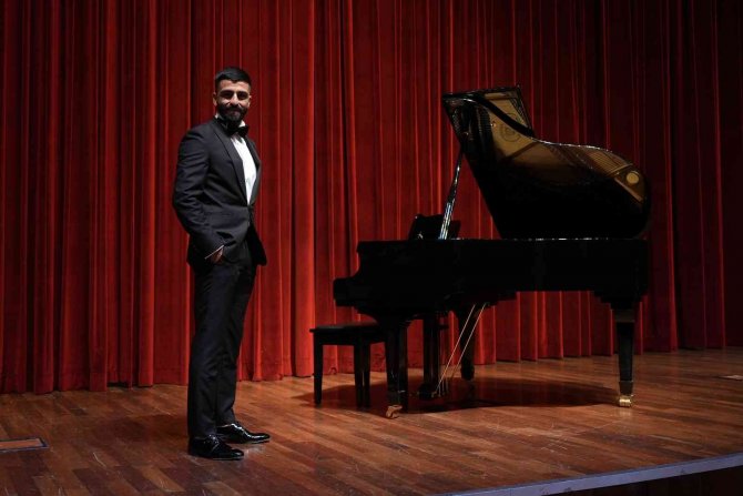 Taraftar İstedi, Umut Bozok Çaldı