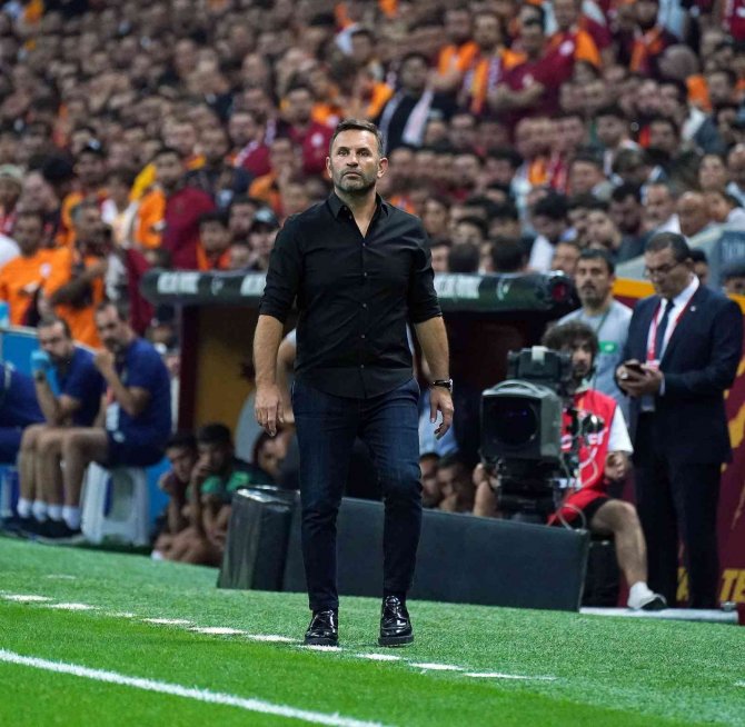 Spor Toto Süper Lig: Galatasaray: 1 - Konyaspor: 1 (İ̇lk Yarı)