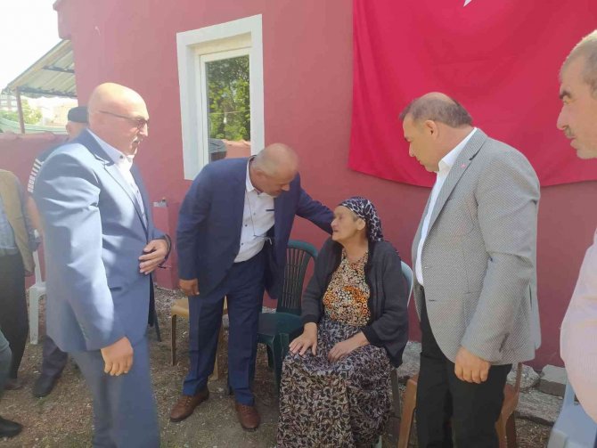 Şehit Ailesine Taziye Ziyareti