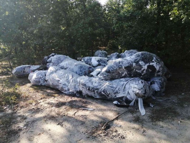 Tekstil Atıklarını Doğaya Bırakanlara 489 Bin Tl Ceza