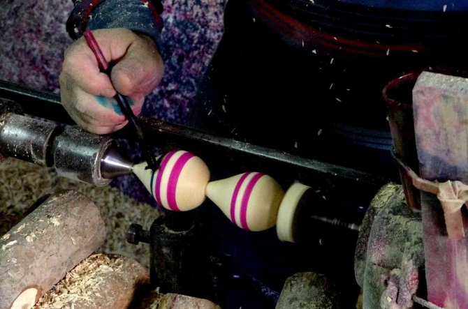 Talaş Tozları Arasında 41 Yıldır Topaç Üretiyor