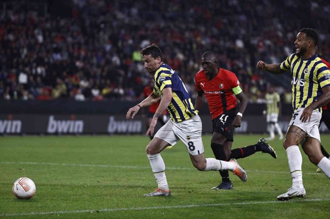 Uefa Avrupa Ligi: Rennes: 2 - Fenerbahçe: 2 (Maç Sonucu)