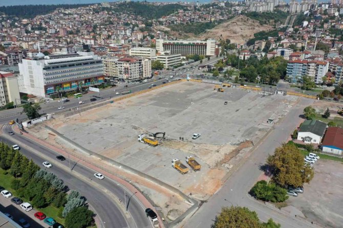 Bu Meydan Cazibe Merkezi Olacak