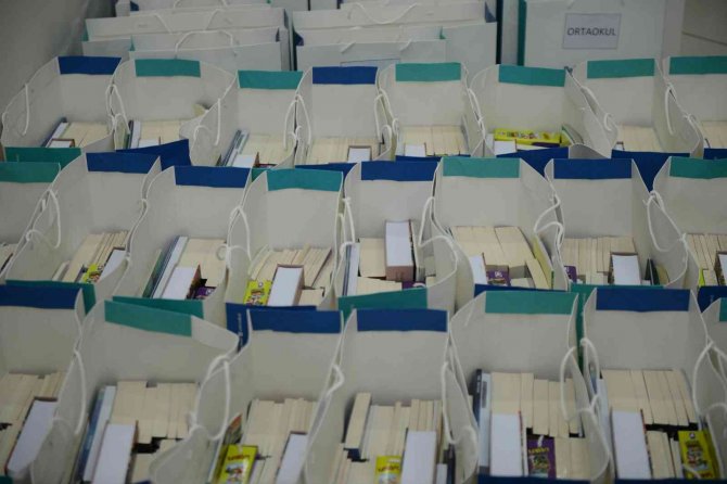 Yııldırım’da Kütüphanesiz Okul Kalmayacak