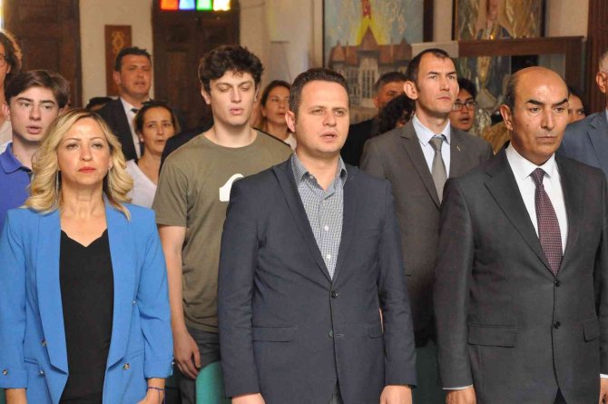 Muğla’da 2022 Yks’de Başarılı Olan Öğrenciler Ödüllendirildi