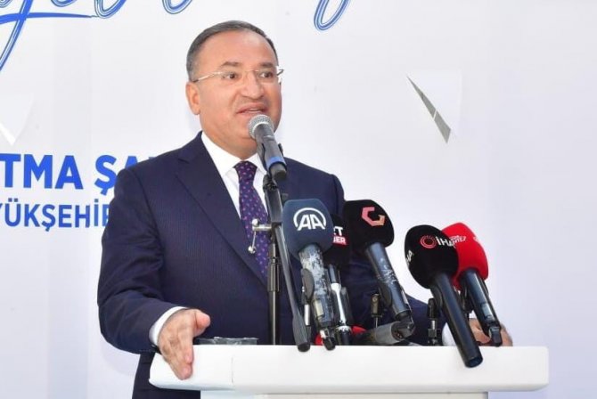 Adalet Bakanı Bekir Bozdağ: “7’li Masa Da 7 Düvel De Türkiye’nin Gelişmesine Ve Tayyip Erdoğan’a Karşı”