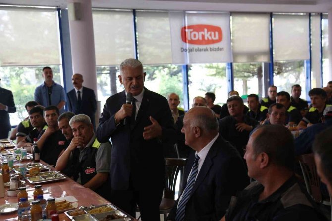 Binali Yıldırım, Çumra Şeker Entegre Tesislerini Ziyaret Etti