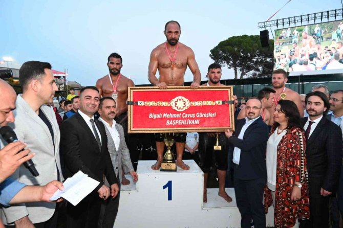 Bigalı Mehmet Çavuş Güreşlerinde Başpehlivan Ali Gürbüz Oldu