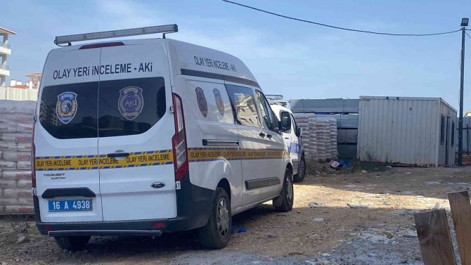 Bursa’da 5. Kattan Düşen İşçi Hayatını Kaybetti
