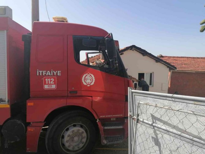 Çanakkale’de Çıkan Yangında Bir Kişi Hayatını Kaybetti