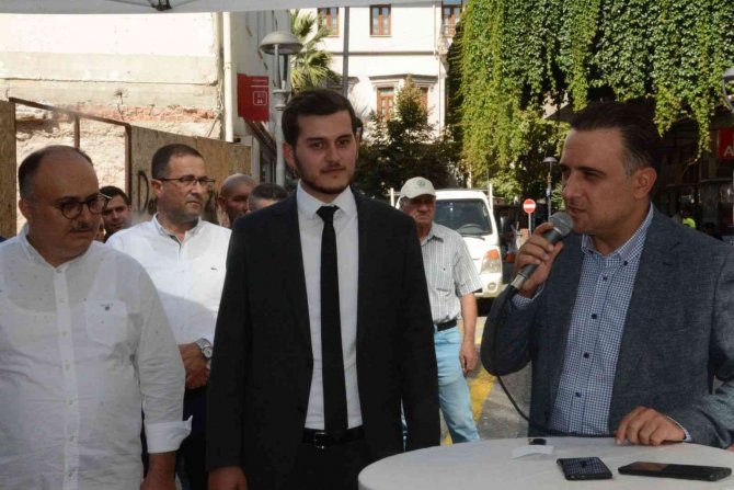 Siyasileri Ve Hukukçuları Buluşturan Açılış