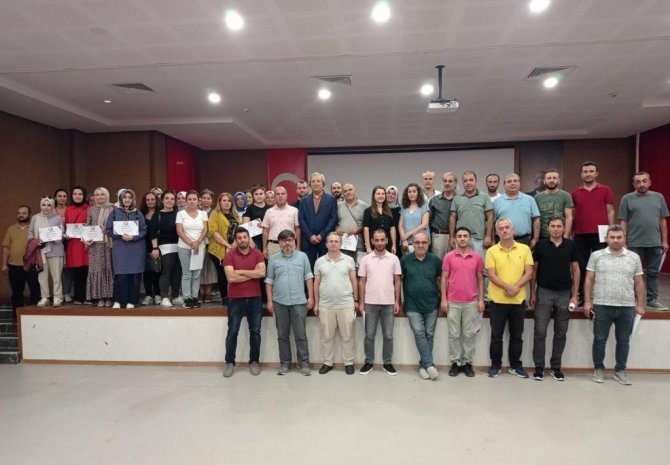 Düzce’de 80 Öğretmen Eğitici Eğitmenlik Eğitimi Aldı
