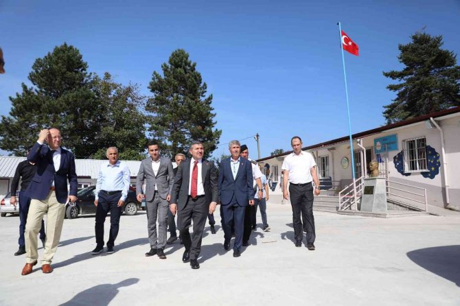 Köy Okulunda Yapılan Çalışmalar İncelendi