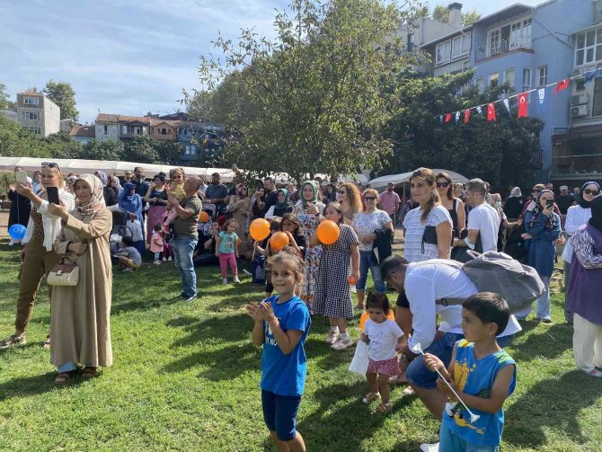 Üsküdar Köy Pazarı’nın Birinci Yılı Şenlikle Kutlandı