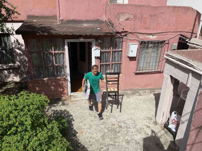 Üsküdar’da Osmanlı Döneminden Kalma Tapusu Olan Tarihi Yalı İ̇bb Tarafından Tahliye Edildi