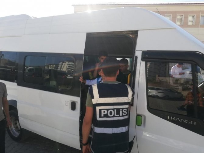 İ̇çişleri Bakanlığı’nın Okul Çevreleri Ve Servis Araçlarına Yönelik 5 Günlük Yoğun Denetiminin Sonuçları Belli Oldu