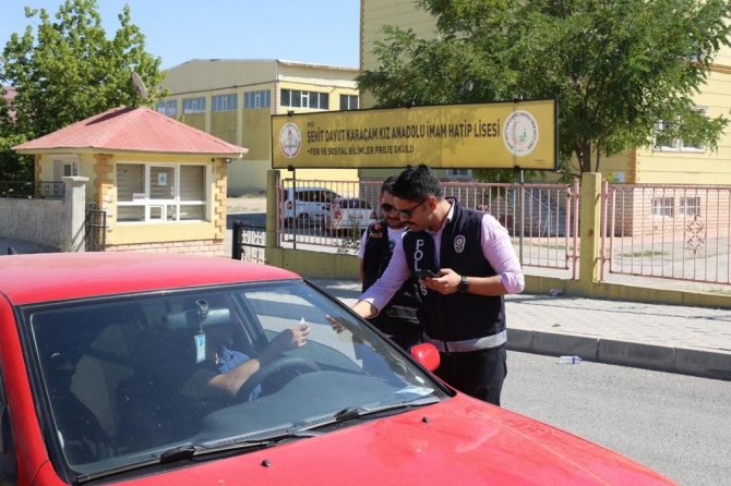 İ̇çişleri Bakanlığı’nın Okul Çevreleri Ve Servis Araçlarına Yönelik 5 Günlük Yoğun Denetiminin Sonuçları Belli Oldu