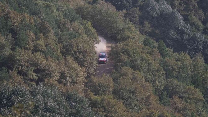 Nefes Kesen 39. Kocaeli Rallisi’nde İlk Gün Sona Erdi