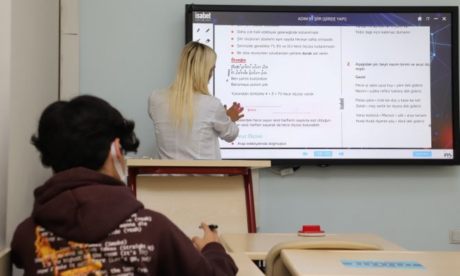 Kocaeli Büyükşehir Belediyesi’den Türkiye’ye Örnek Eğitim Projeleri