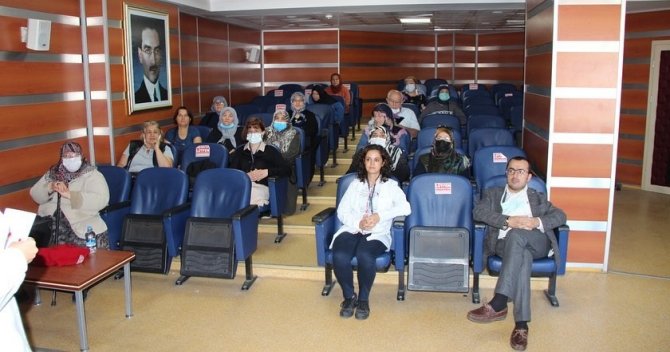 Kütahya’da Obezite Okulundan 23 Katılımcı Mezun Oldu