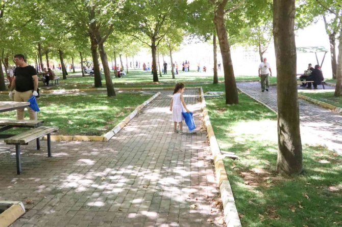 Şanlıurfa’da Dünya Temizlik Günü Renkli Görüntülere Sahne Oldu