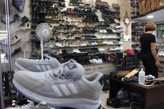 Ayakkabı Fiyatları Tamircilere Yaradı