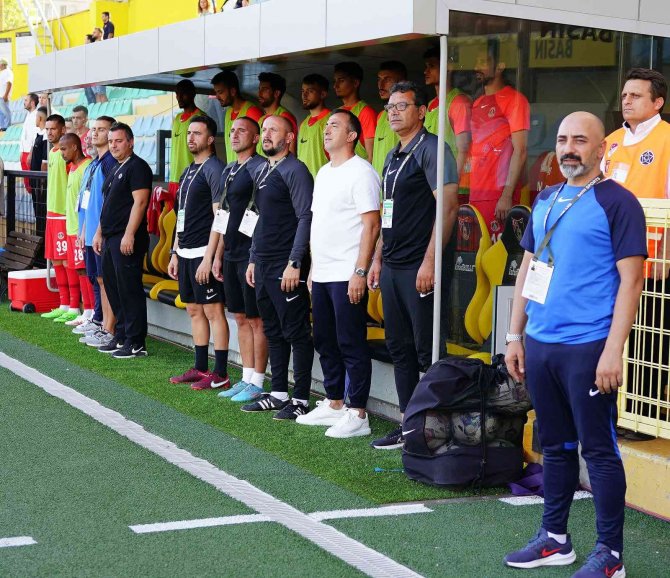 Spor Toto Süper Lig: Ümraniyespor: 0 - Kasımpaşa: 1 (İ̇lk Yarı)
