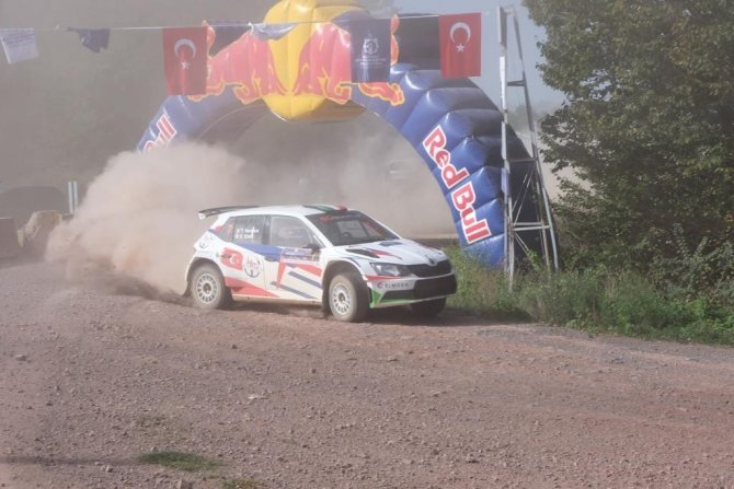 39. Kocaeli Rallisinde İlk Etap Tamamlandı