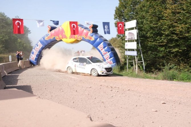 39. Kocaeli Rallisinde İlk Etap Tamamlandı