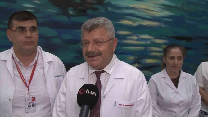 Kazakistanlı Hekimler, Türkiye’de Aldıkları Eğitim Sonrası Sertifikalarına Kavuştu