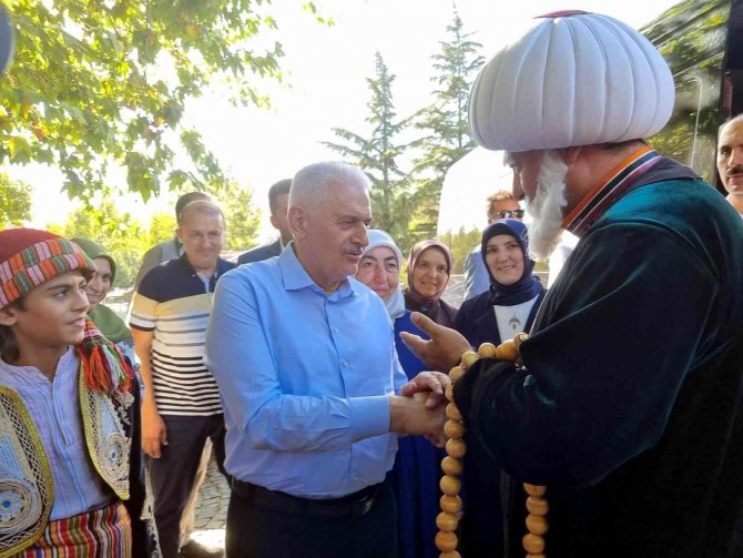Binali Yıldırım Çocuk Şenliği’ne Katıldı