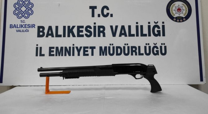 Polis Suçlulara Göz Açtırmıyor