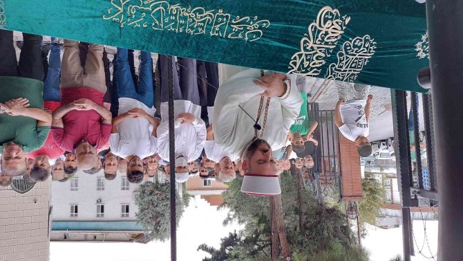 Beylikdüzü’nde Katledilen İki Kız Kardeş Son Yolculuğuna Uğurlandı