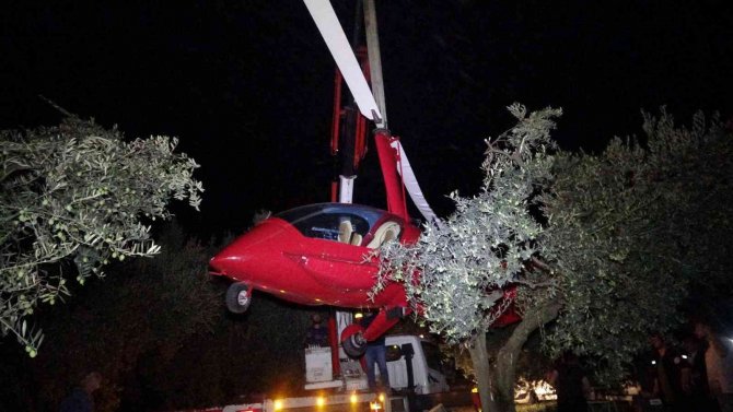 Bursa’da Hava Aracı Düştüğü Yerden 3 Saat Sonra Kaldırıldı