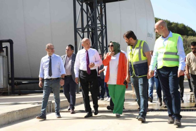 Çöp Tesisi Çiçek Bahçesine Döndü