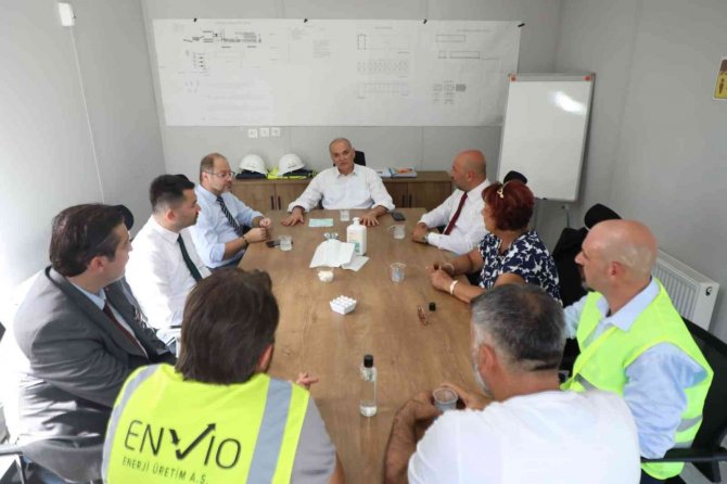 Çöp Tesisi Çiçek Bahçesine Döndü