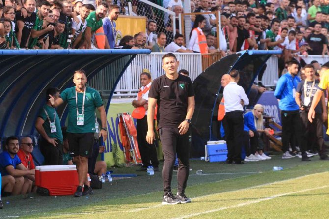 Kocaelispor Taraftar Grubu Hodri Meydan, Fırat Gül’ün İstifasını İstedi