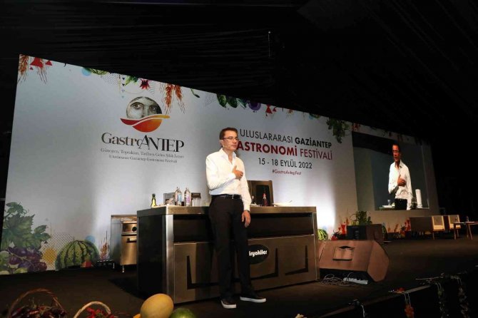 Dr. Ender Saraç Şifalı Gıdaların Sırrını Gastroantep’te Açıkladı