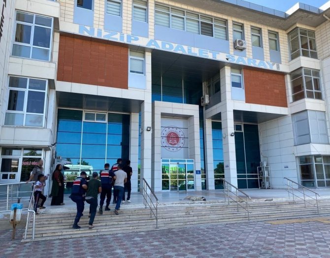 Jandarmadan Antepfıstığı Hırsızlarına Suçüstü