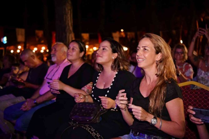 ‘Parkta Caz’a Büyük İlgi