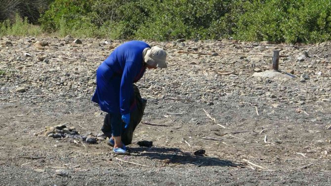 1 Saatte 91 Kilo Çöp Topladılar