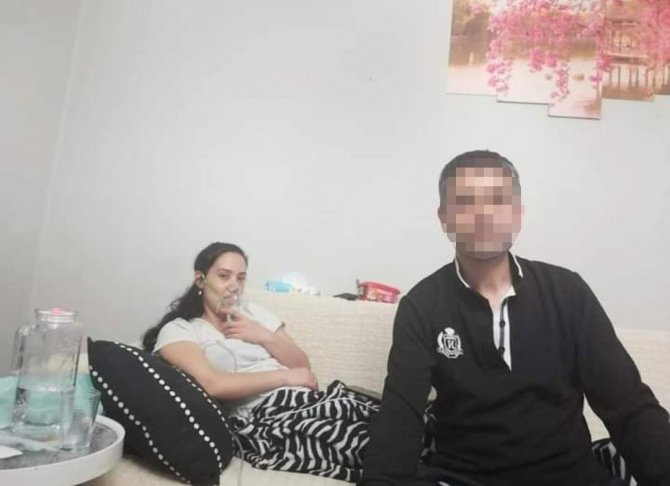 Gözü Dönen Koca Eşini Feci Şekilde Darp Edip, Bıçakla Parmağını Kesmeye Çalıştı