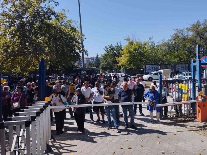 Yüz Binlerce Adayın Ter Döktüğü Kpss Lisans Oturumu Bugün Gerçekleşti